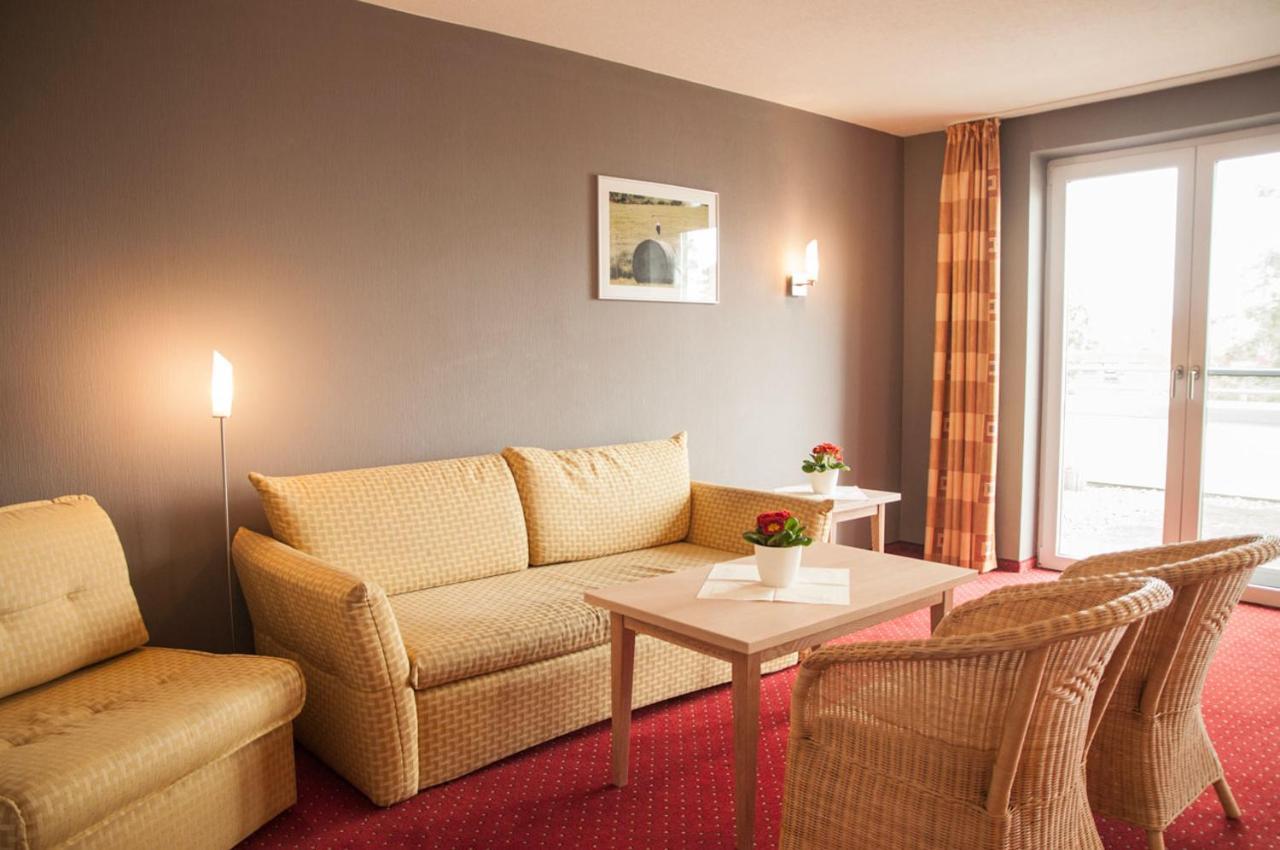 Mueritz-Strandhotel Röbel Екстериор снимка